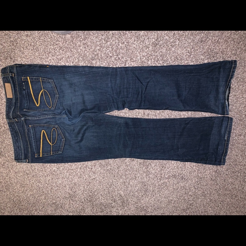 Jeans